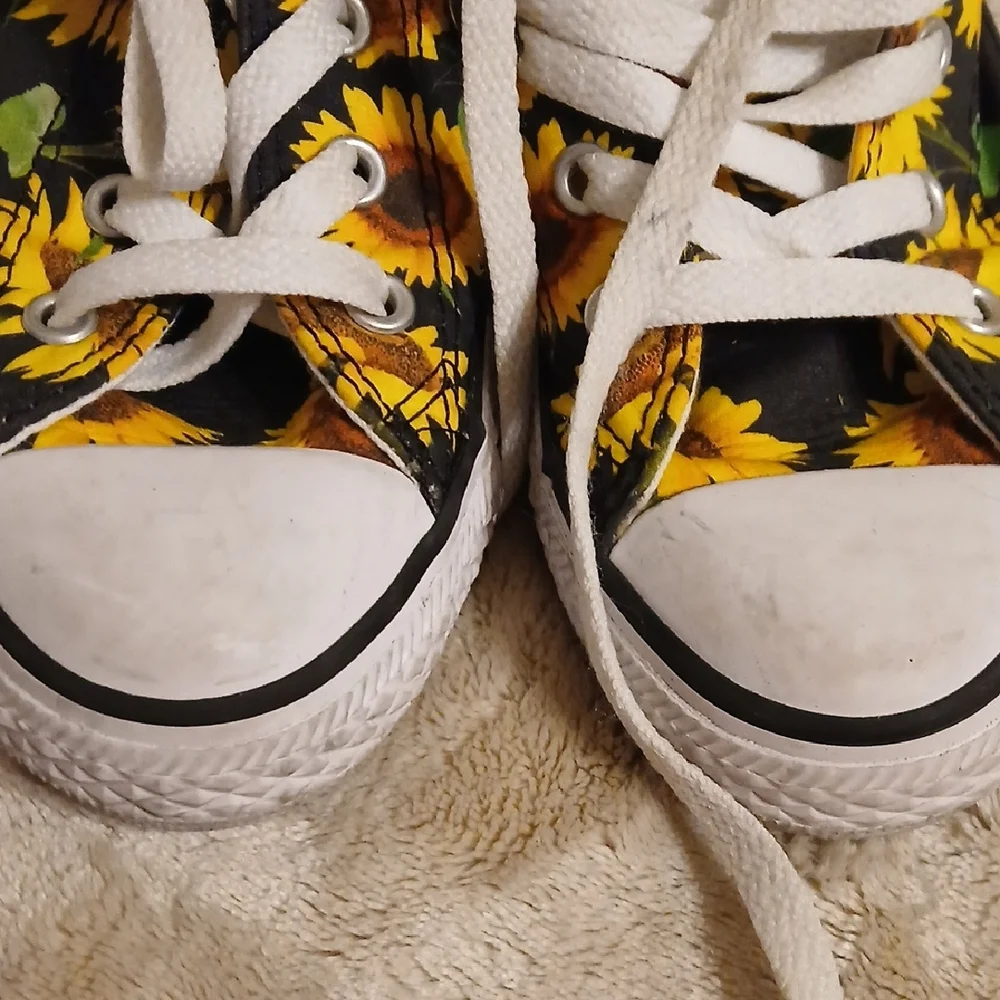 Converse Kids Sunflower Sneakers - Black and Yellow - Picture 5 of 7